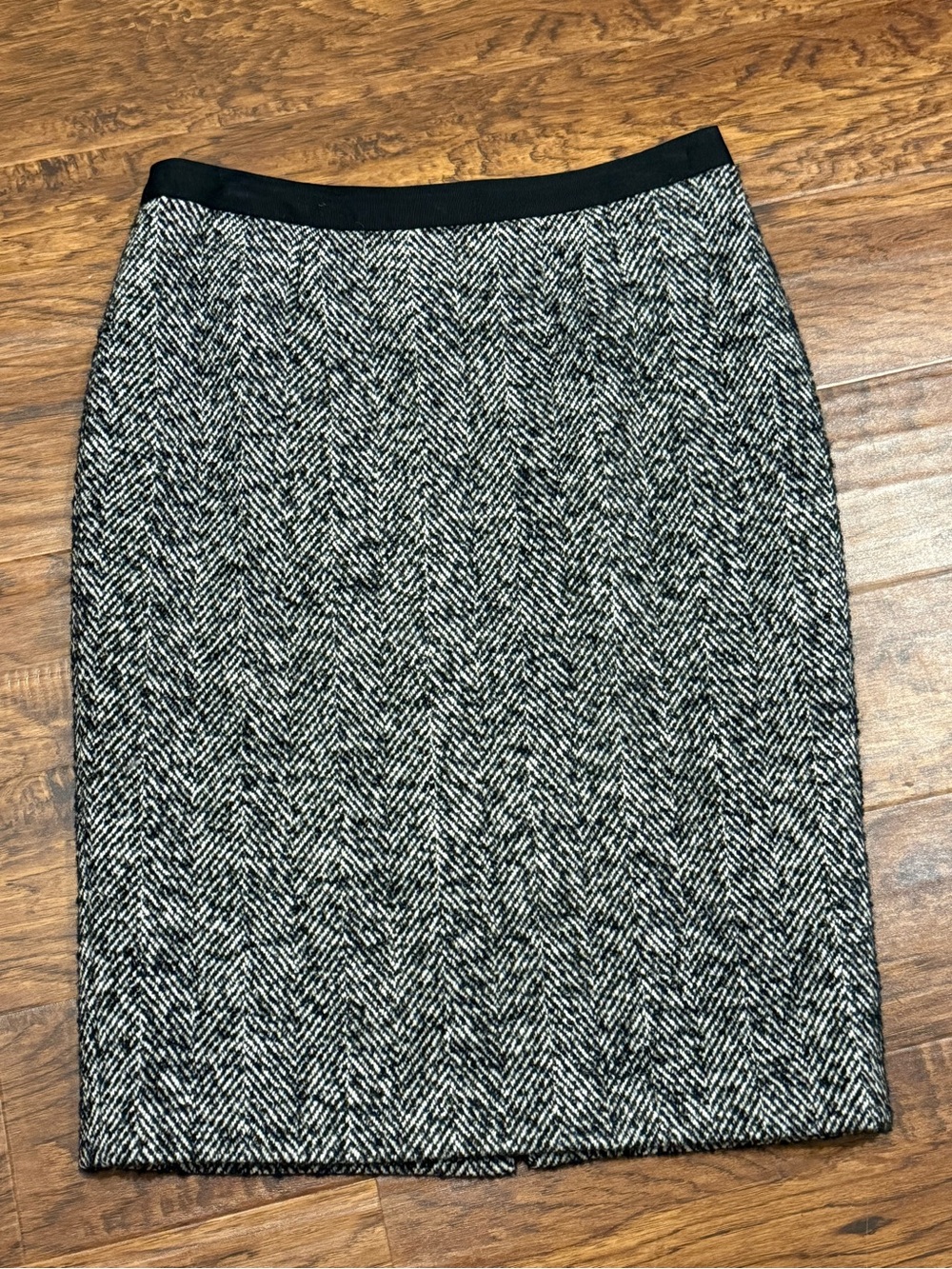 Boden Wool Alpaca Herringbone Pencil Skirt Black White Size 4